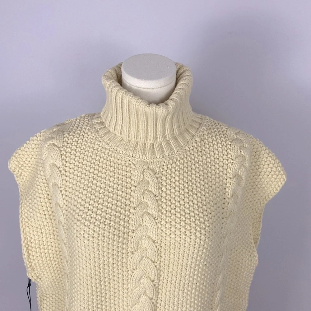 Callahan Knitwear Cream Turtleneck Sweater size Medium New - Picture 2 of 9